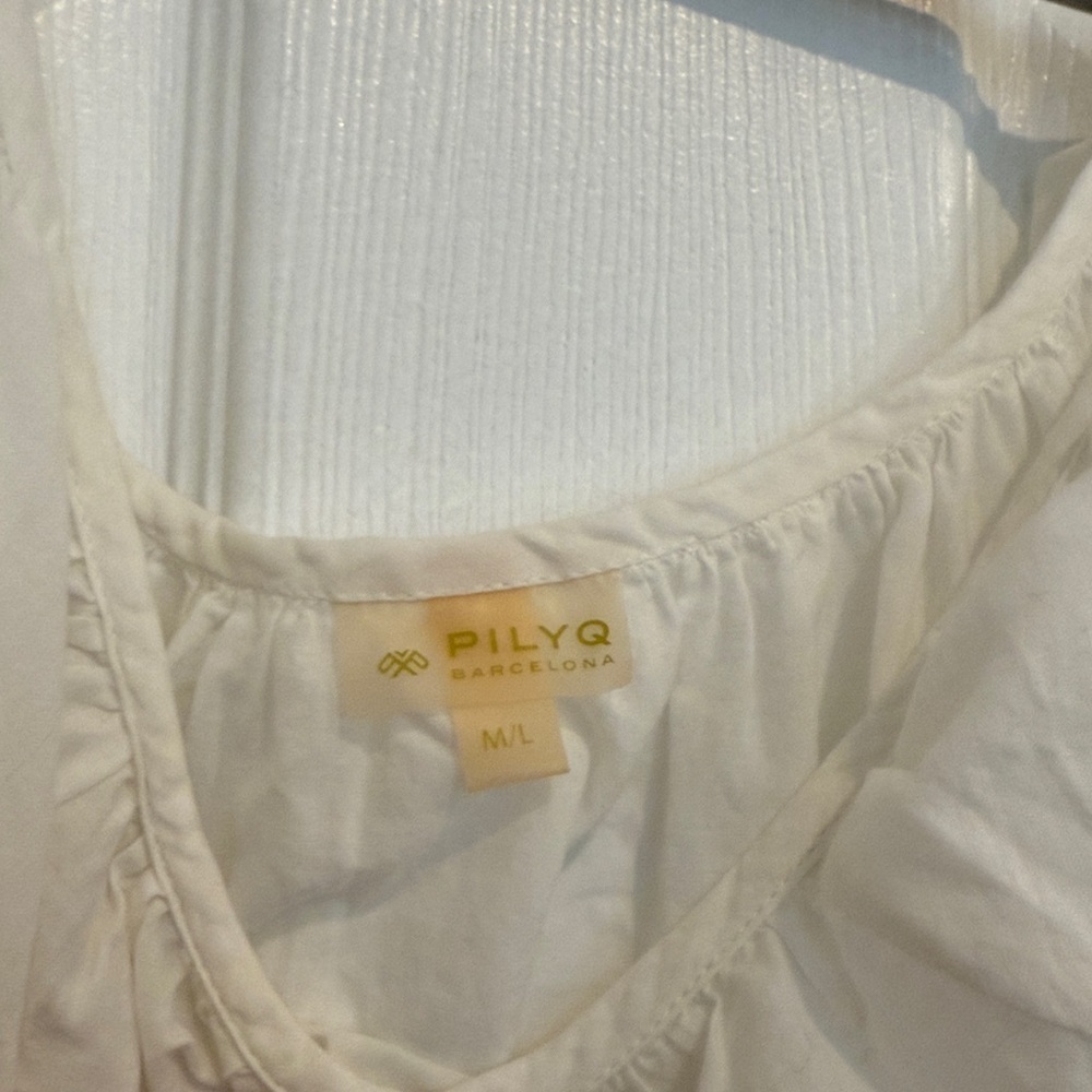 PilyQ Barcelona Serena Lily White Lace Off The Shoulder Swimsuit Cover Up Medium - Picture 7 of 10